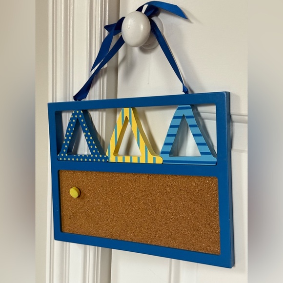 Delta Delta Delta Cork Board and Photo Blocks Set - Picture 8 of 9